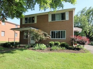 271 Broadmeadows Blvd, Columbus, OH 43214