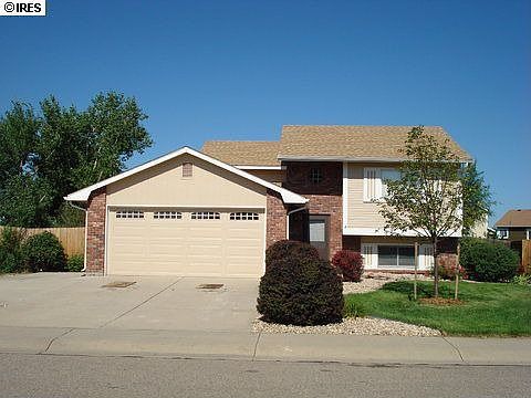 1st image of 901 Columbine Dr