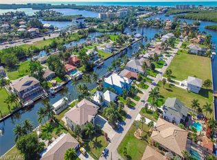 4821 Regal Dr, Bonita Springs, FL 34134