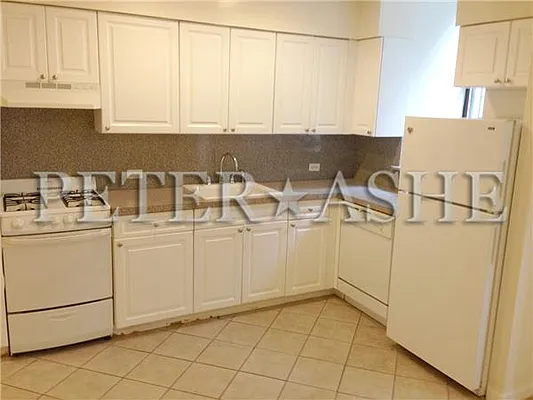 Rented by Peter Ashe | media 11
