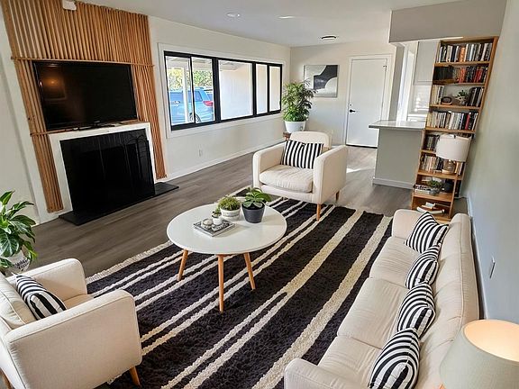 4th image of 6205 Melrose Drive