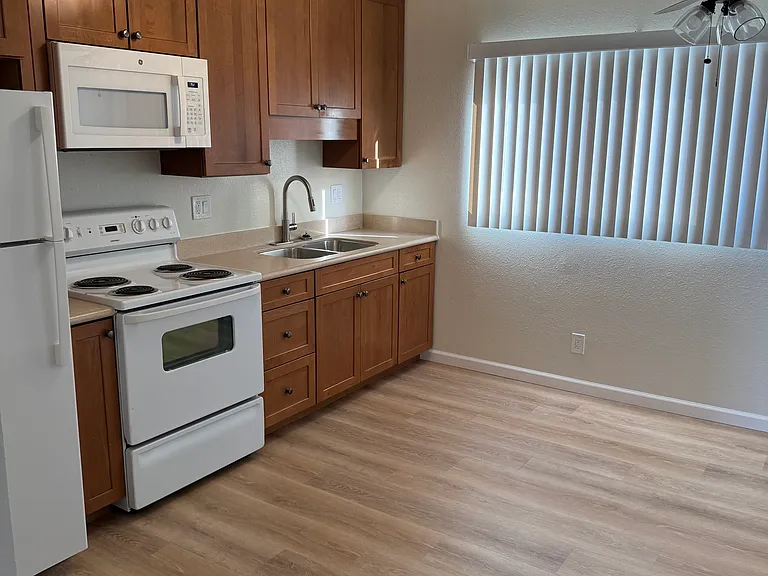 805 Florida St #D — Photo 1