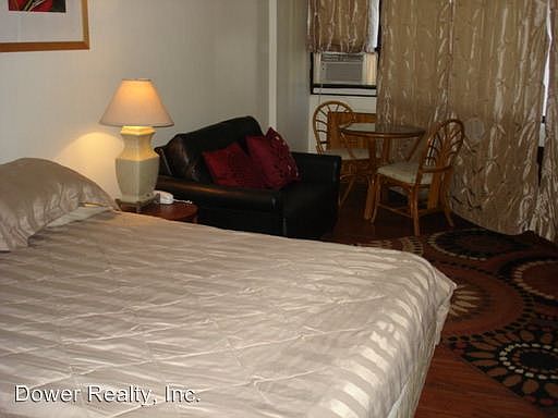 2nd image of 1700 Ala Moana Blvd APT 1502