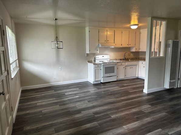 2631 Sierra St #19