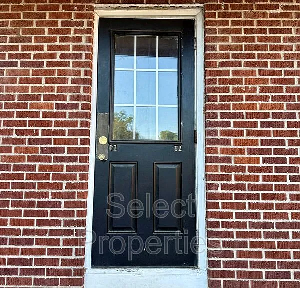 608 E Cherry Ave #12 — Photo 1