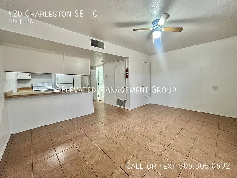 420 Charleston St SE #C — Photo 8