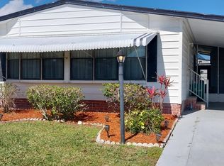510 Egret Cir, Barefoot Bay, FL 32976