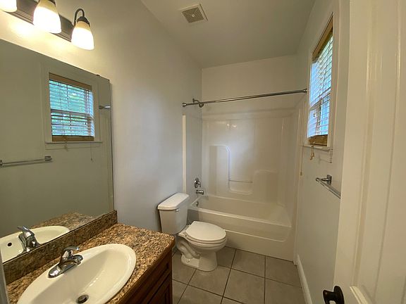 5th image of 909 Buena Vista Dr #909