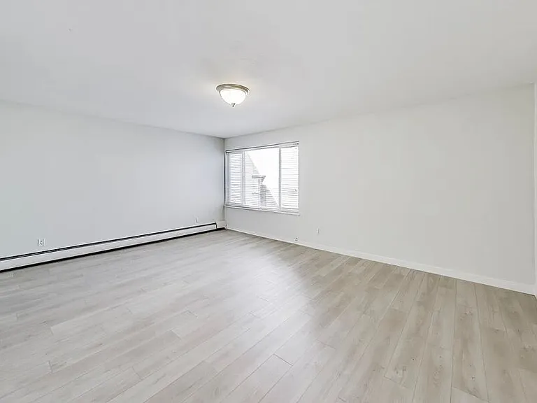 1737 Jackson St #307 — Photo 3