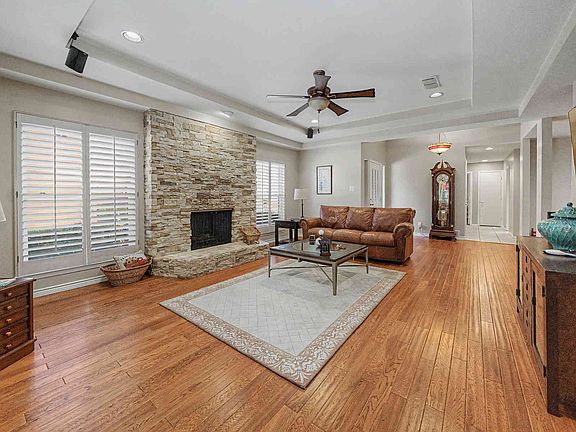 4th image of 6609 Waterwood Cir