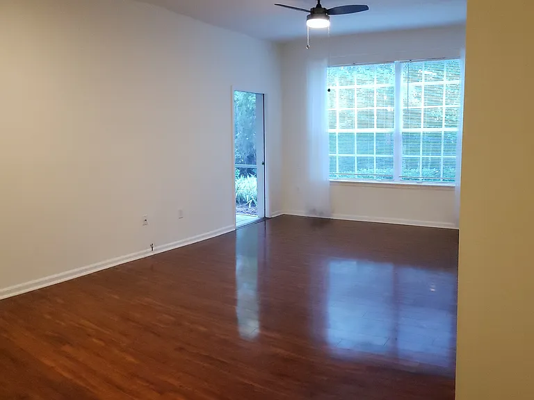 10550 Baymeadows Rd #517 — Photo 9