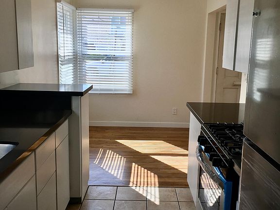 Kitchen / Dining