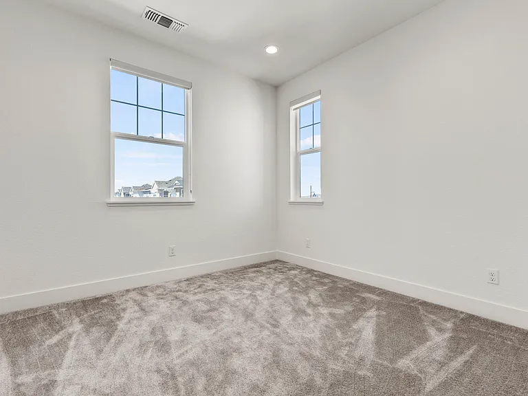 Bedroom 2 - 2nd Floor
