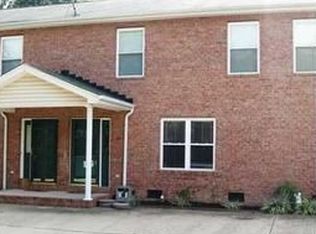 808 Lakeview Dr, Cross Lanes, WV 25313