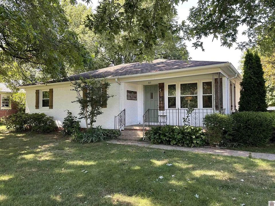 1st image of 301 Macedonia St