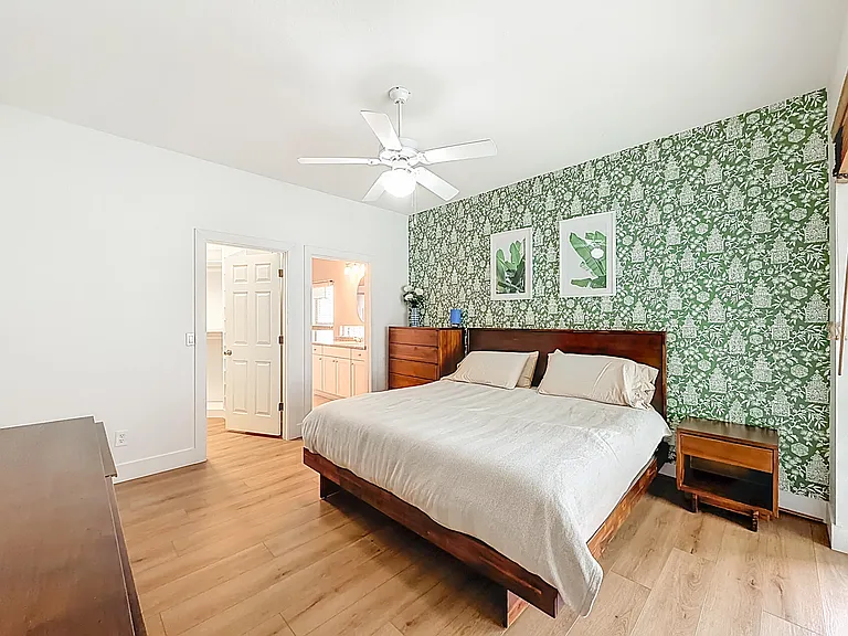 1143 Canoe Point — Photo 36