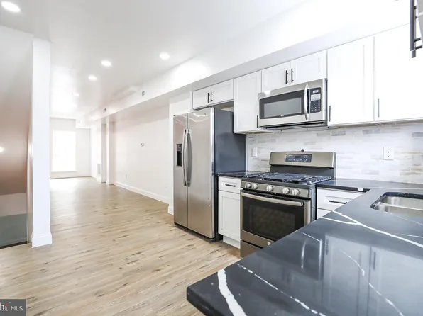 154 N Ellwood Ave, Baltimore, MD 21224