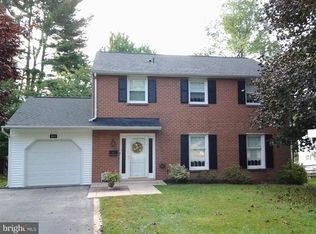 321 Foulke Ln, Springfield, PA 19064