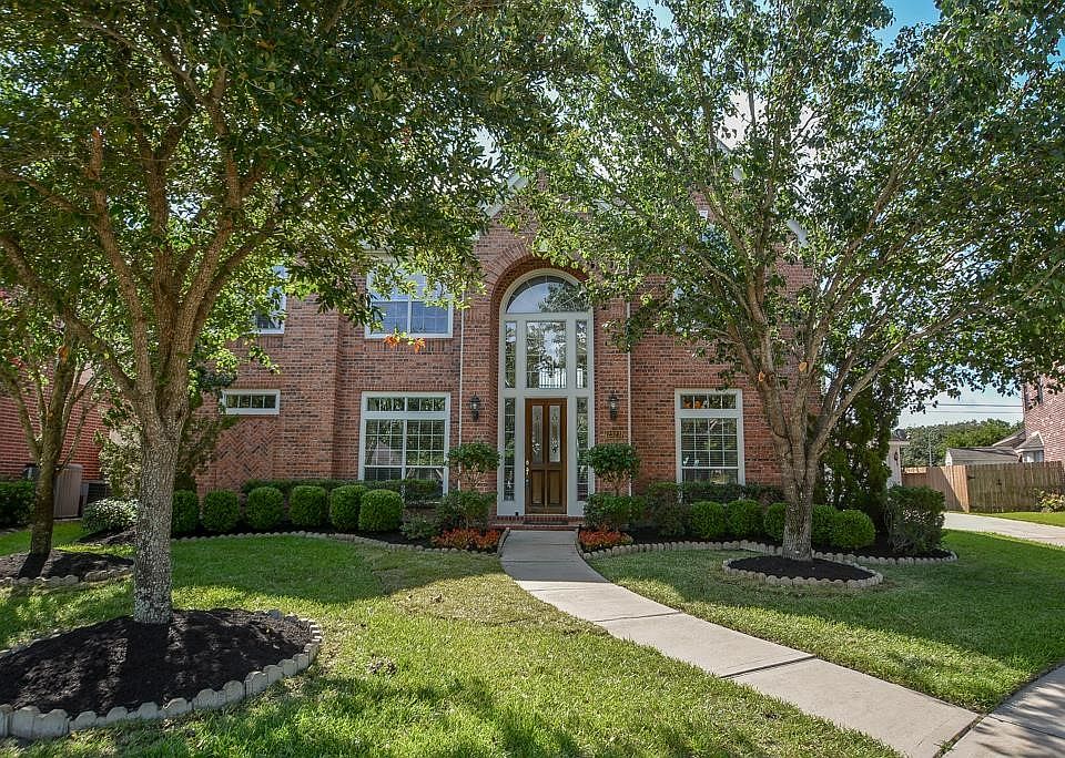 1st image of 2923 Zachary Bend Ln