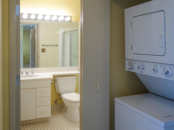 In-Unit Washer/Dryer
