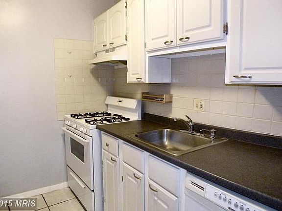 2nd image of 5101 Crossfield Ct APT 11