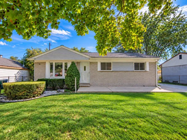 34835 Julie Dr, Romulus, MI 48174