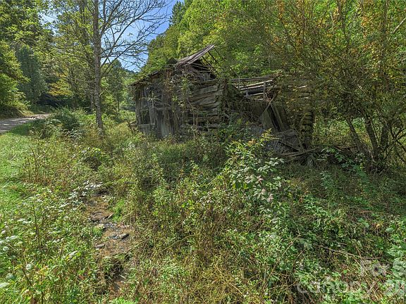 2nd image of 10281 White Oak Rd