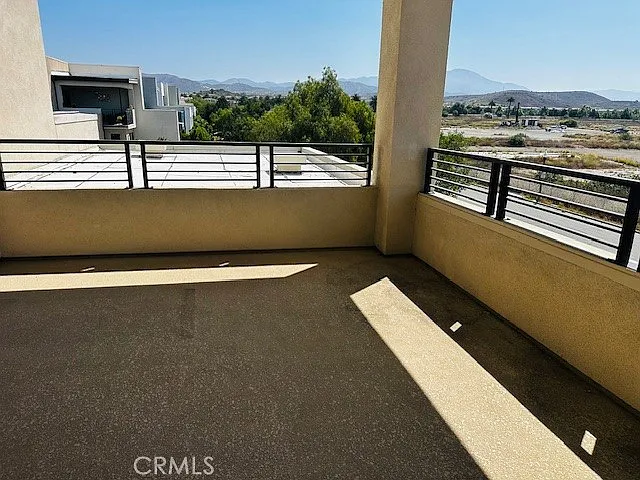 140 Spectacle — Photo 11