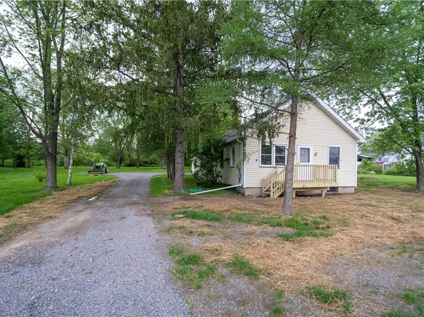 7583 Groveland Station Rd, Dansville, NY 14437