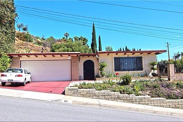 1st image of 111 W El Repetto Dr