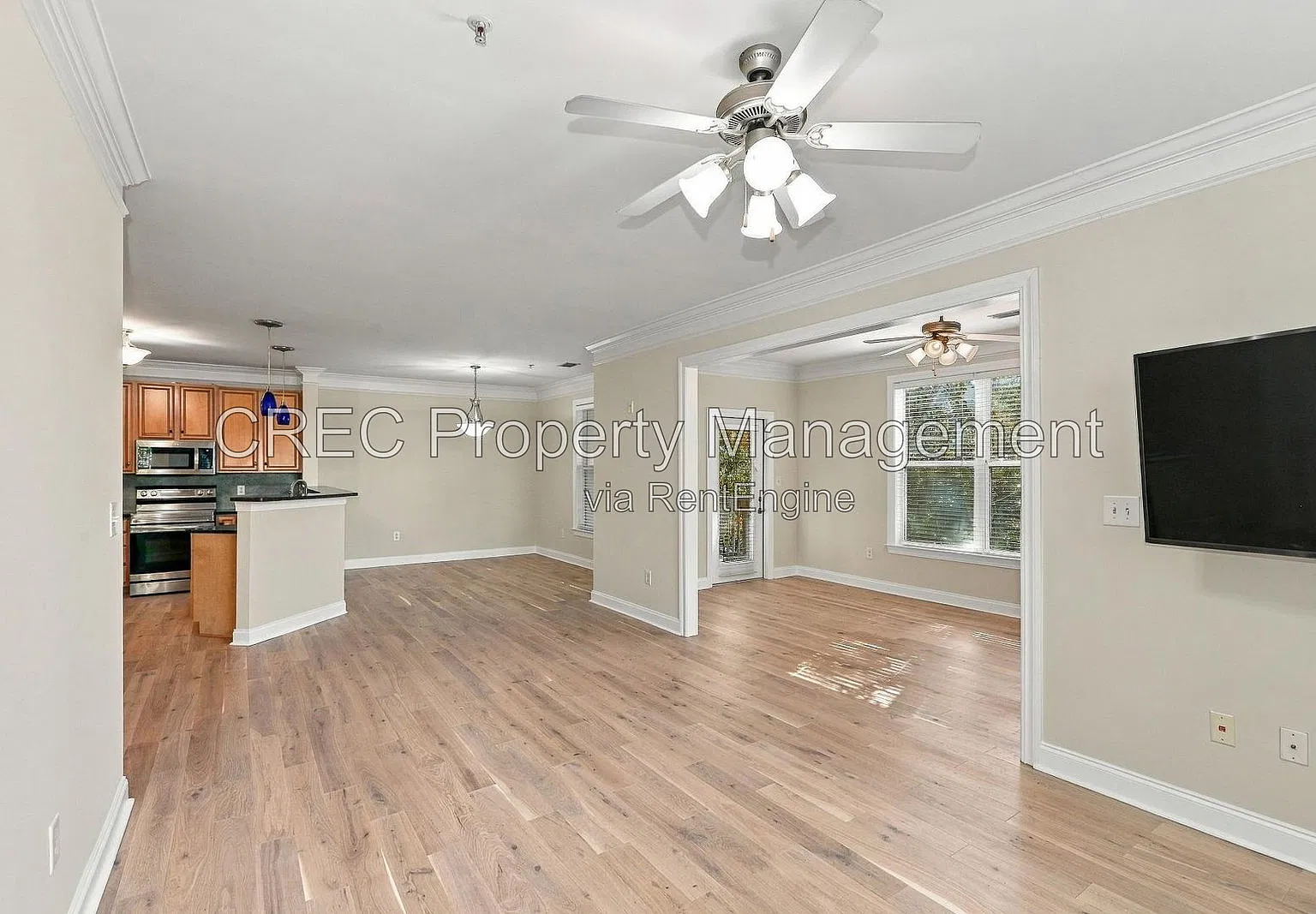 2 bed, 2.0 bath, 1183 sqft, $2,000 — Photo 3