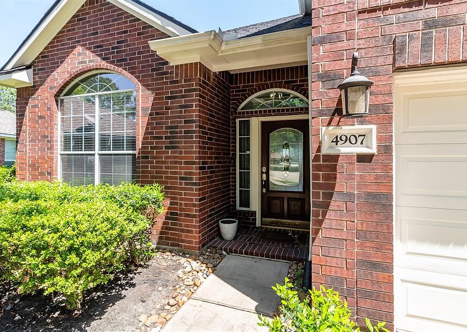 1st image of 4907 Capesbrook Ct