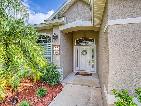2nd image of 31 Black Pine Way
