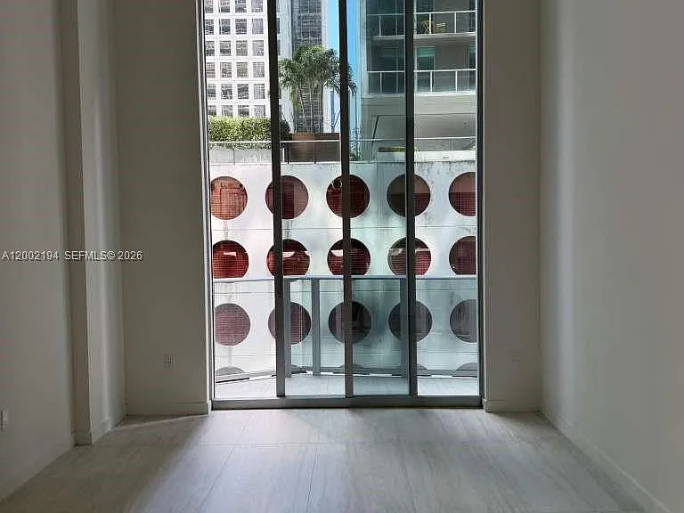 77 SE 5th St #1011 — Photo 7