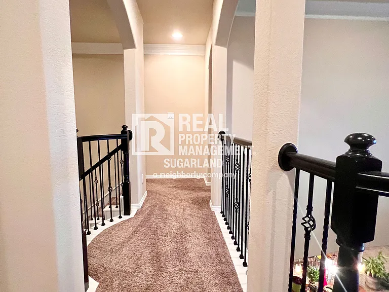 18607 Pelham Grove Ln — Photo 29