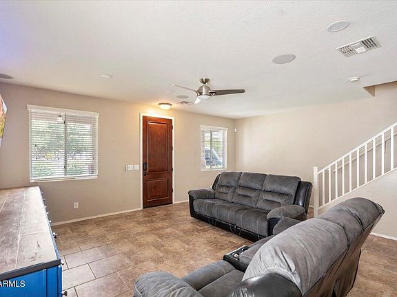 3rd image of 2090 S Heron Lane