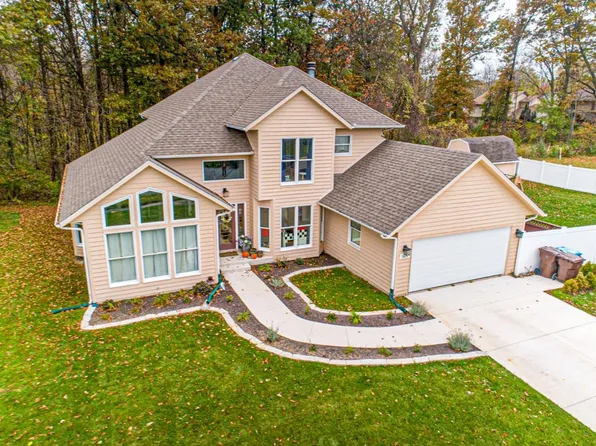 1618 Beverly Dr, Chesterton, IN 46304