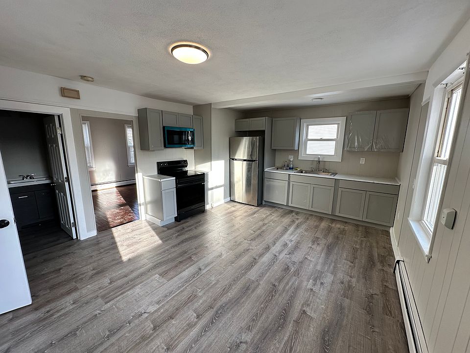 1st image of 11 Penta St #11