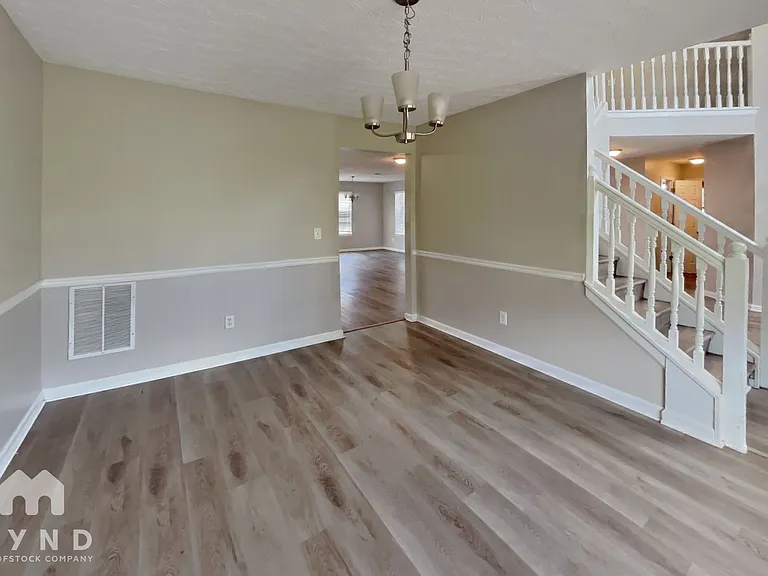 1037 Saint Augustine Pkwy — Photo 9