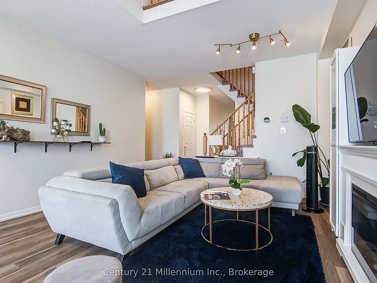 10 Providence Way — Photo 7