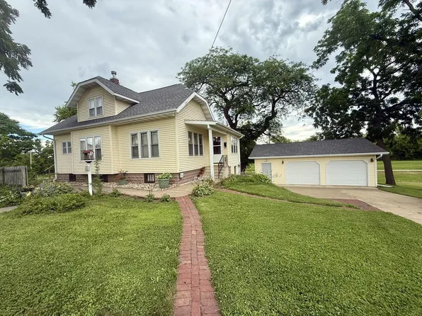 424 East Nott Street, Tomah, WI 54660