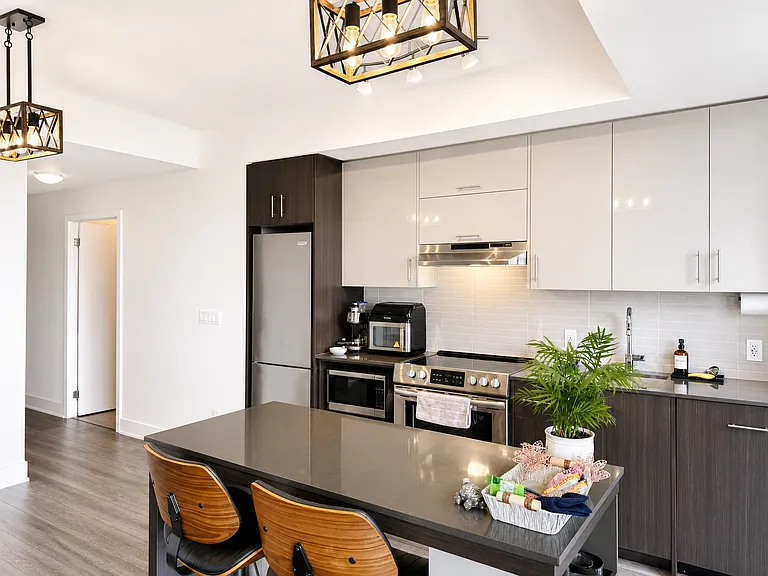 188 Fairview Mall Dr #1007 — Photo 8