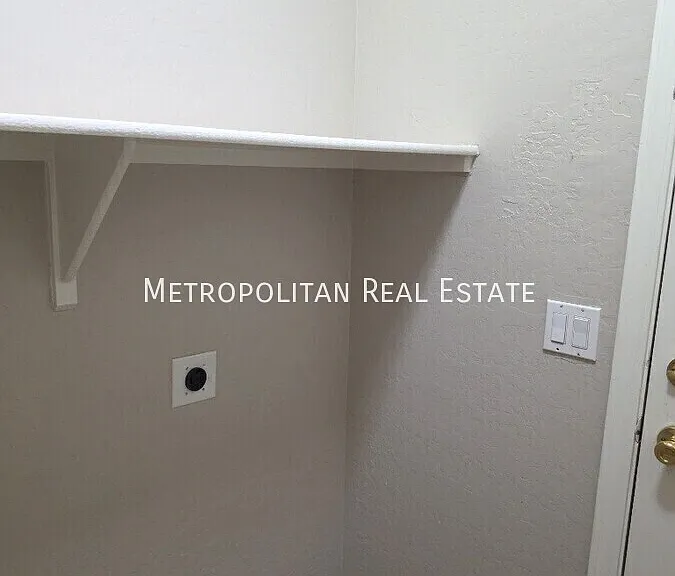 3135 N 127th Ave — Photo 26