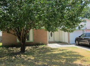 3911 Rosemont Dr, La Porte, TX 77571