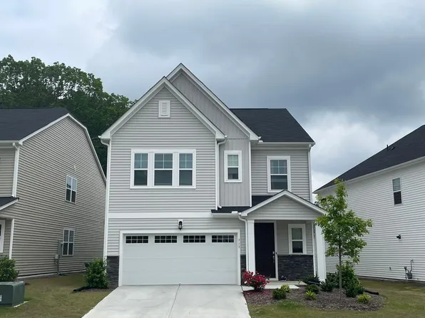 717 Grayson Ridge Ln, Durham, NC 27703