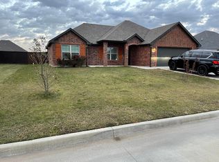 3424 Rock Bluff Dr, Durant, OK 74701