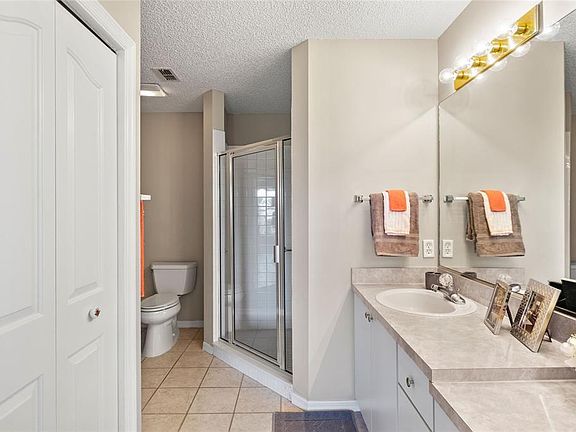 5th image of 2708 Castillo Dr