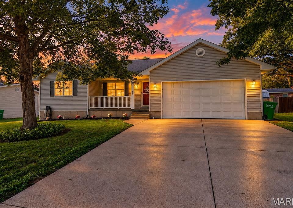 1st image of 20 Ava Ct
