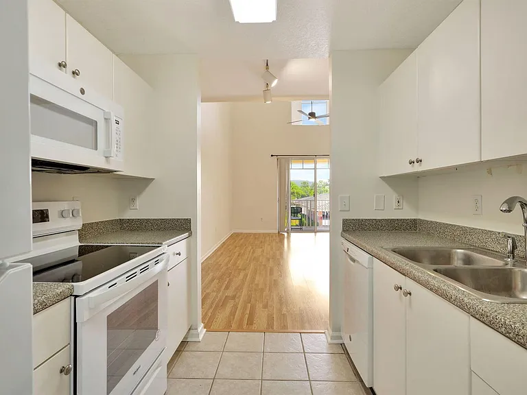 4812 S Central Blvd #24 — Photo 4