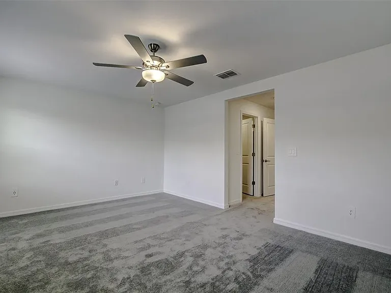 8240 Corner Pine Way — Photo 16